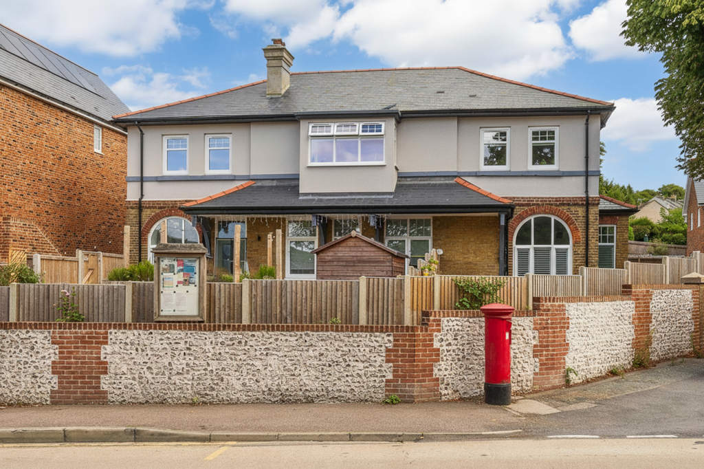 Property photo 1 of 7