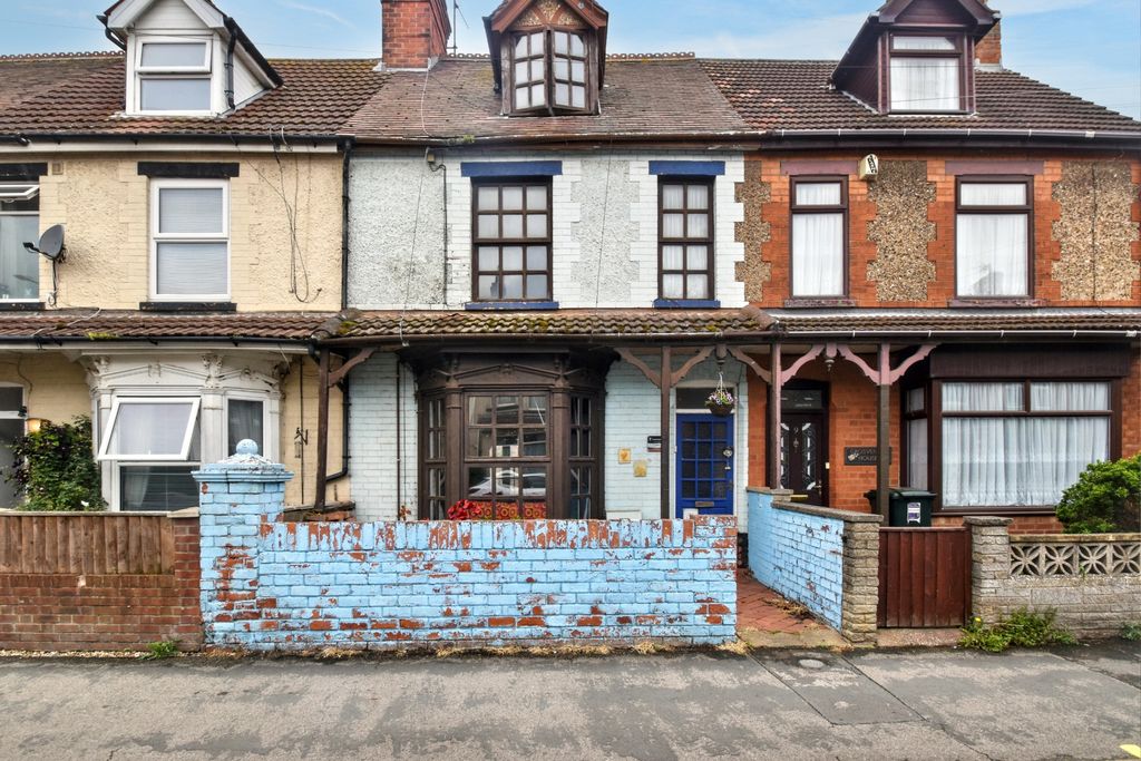 Property photo 1 of 16 Front
