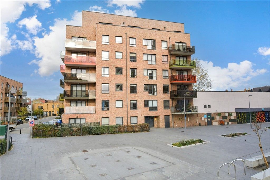 Property photo 2 of 16 External (Web)