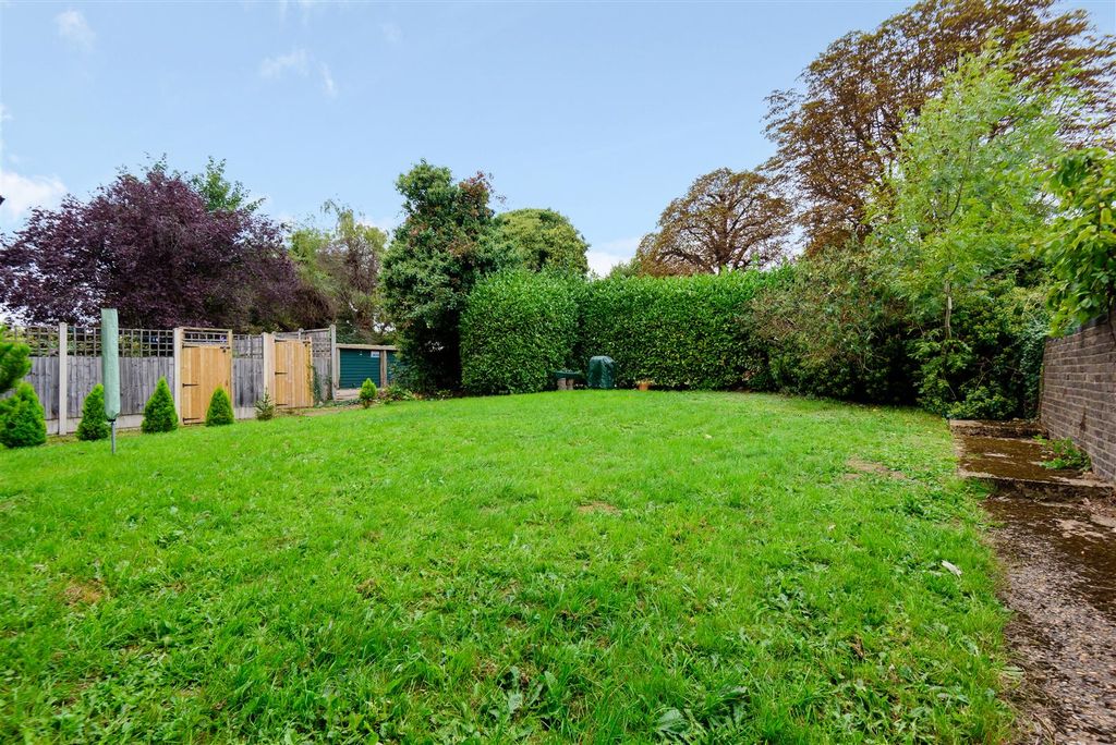 Property photo 3 of 13 3