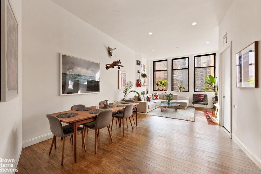 Property photo 1 of 3