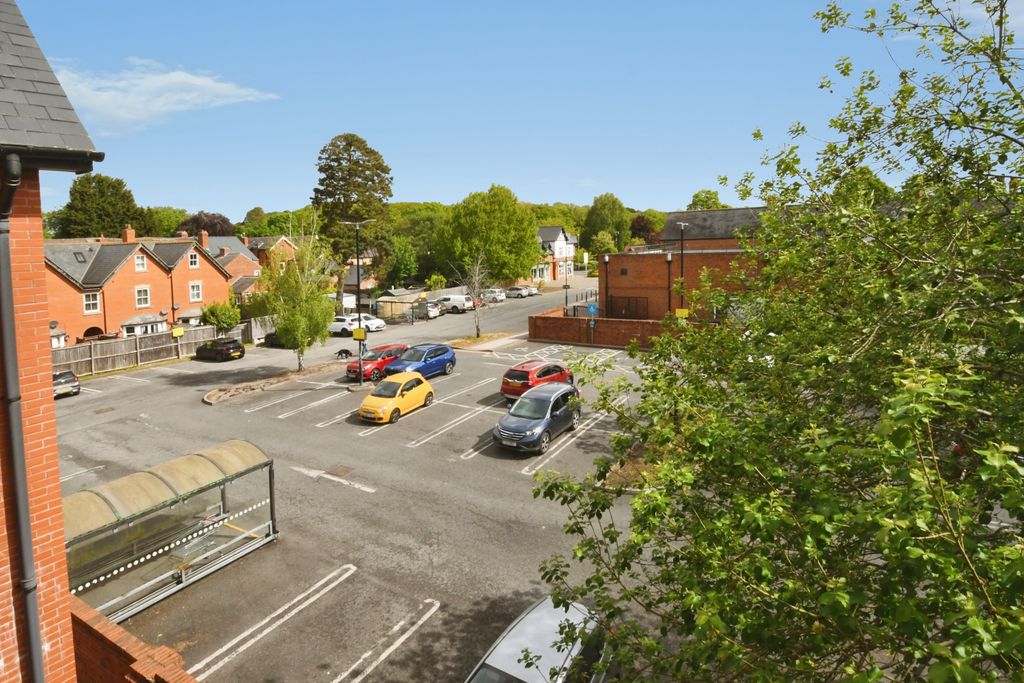 Additional image 12 of 2 bed flat for saleBennetts Mill Close, Woodhall Spa LN10
