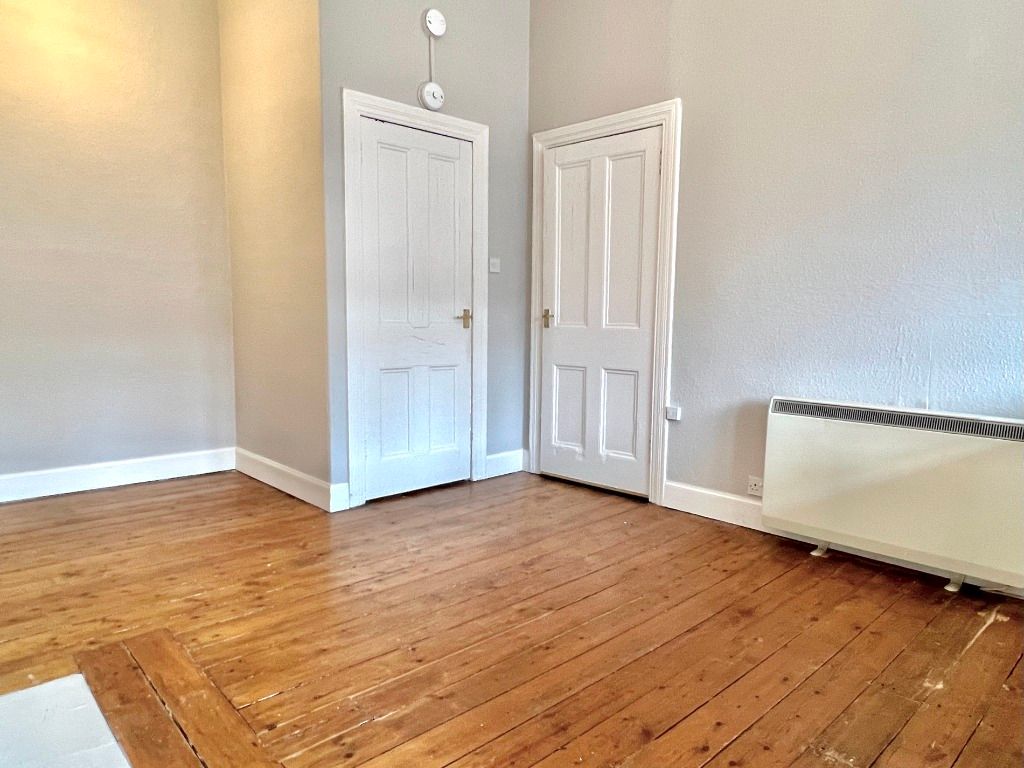 Property photo 2 of 12 Photo 2