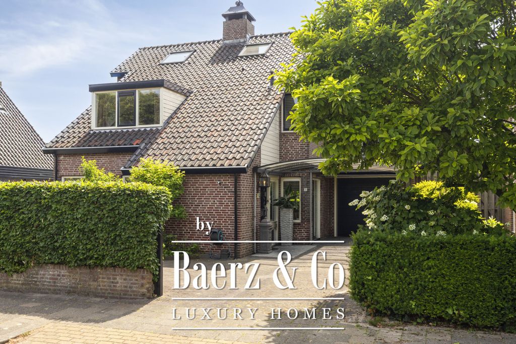 Property photo 1 of 71