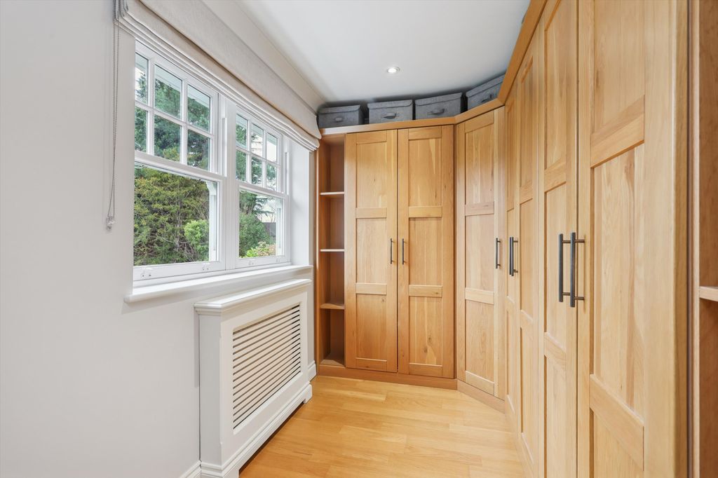 Additional image 15 of 5 bed detached house for saleRuxley Crescent, Claygate, Esher, Surrey KT10