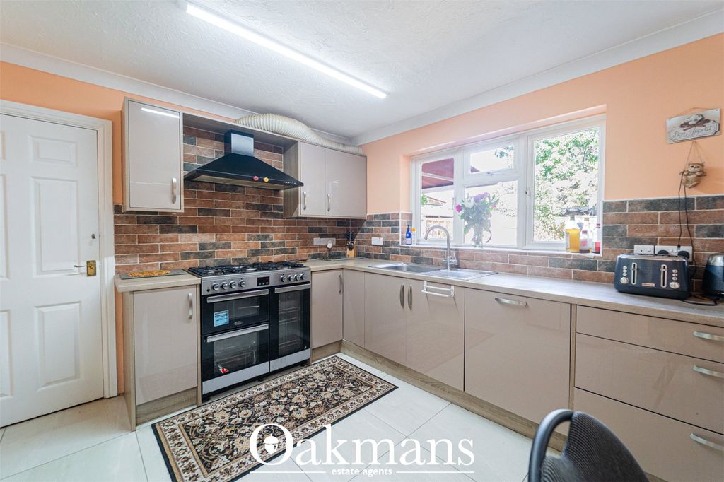 Property photo 3 of 38 Picture No. 39