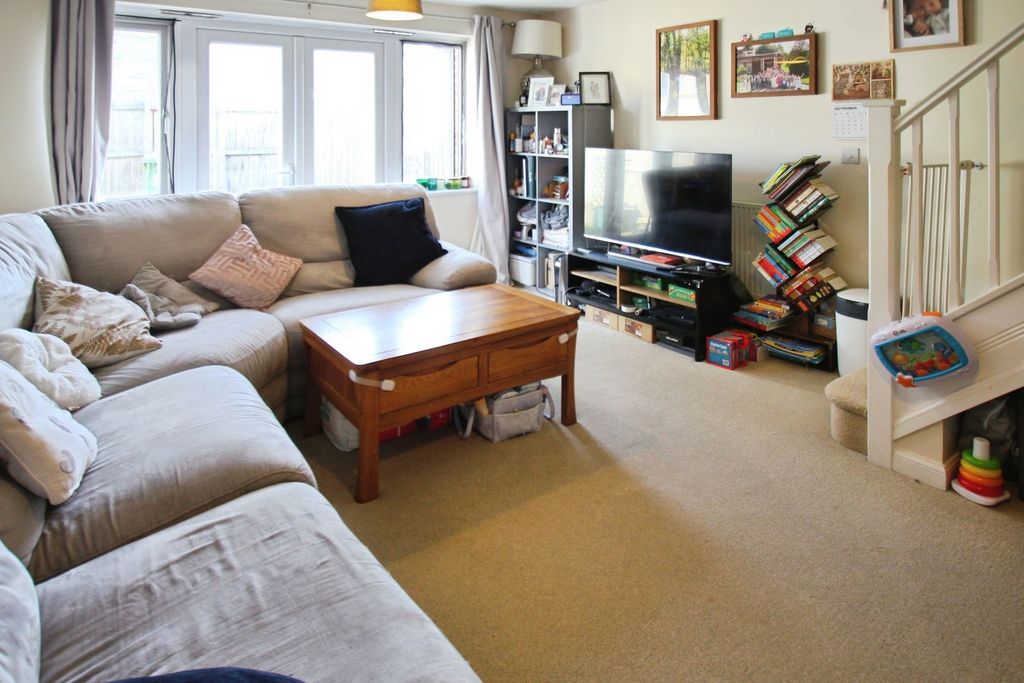 Property photo 3 of 14