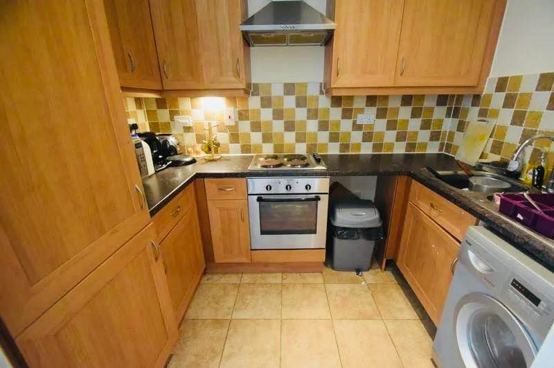 Property photo 3 of 7