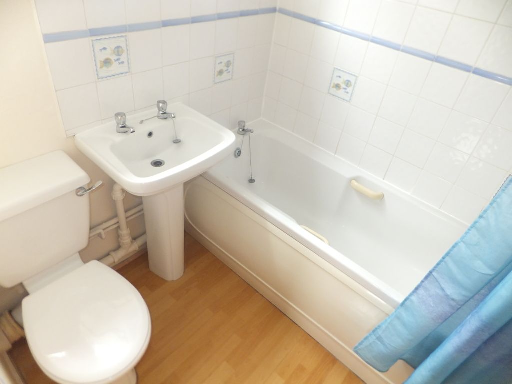 Property photo 3 of 6