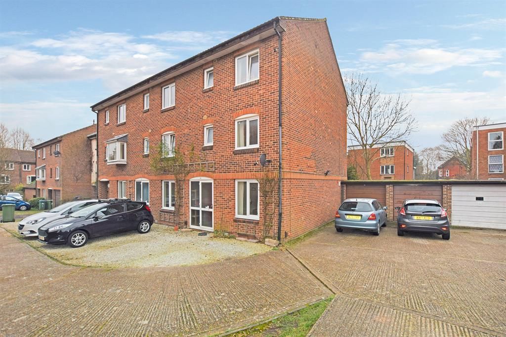 Property photo 1 of 15