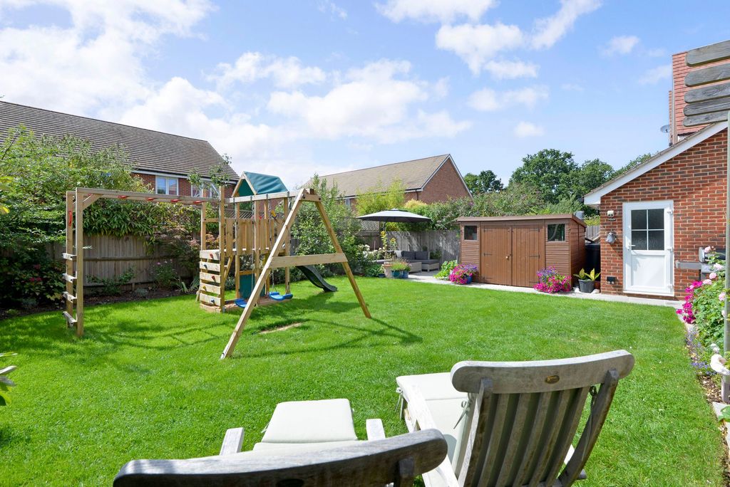 Property photo 2 of 20 Photo 9