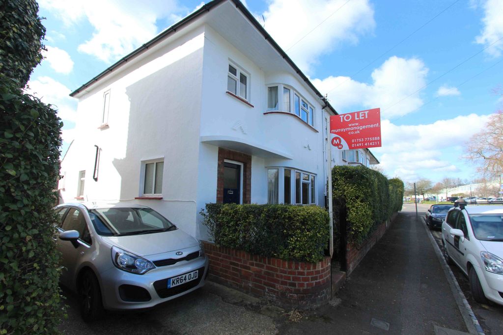Property photo 2 of 14