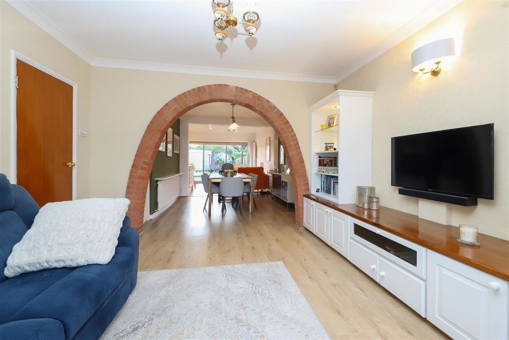 Property photo 3 of 13 Living Room