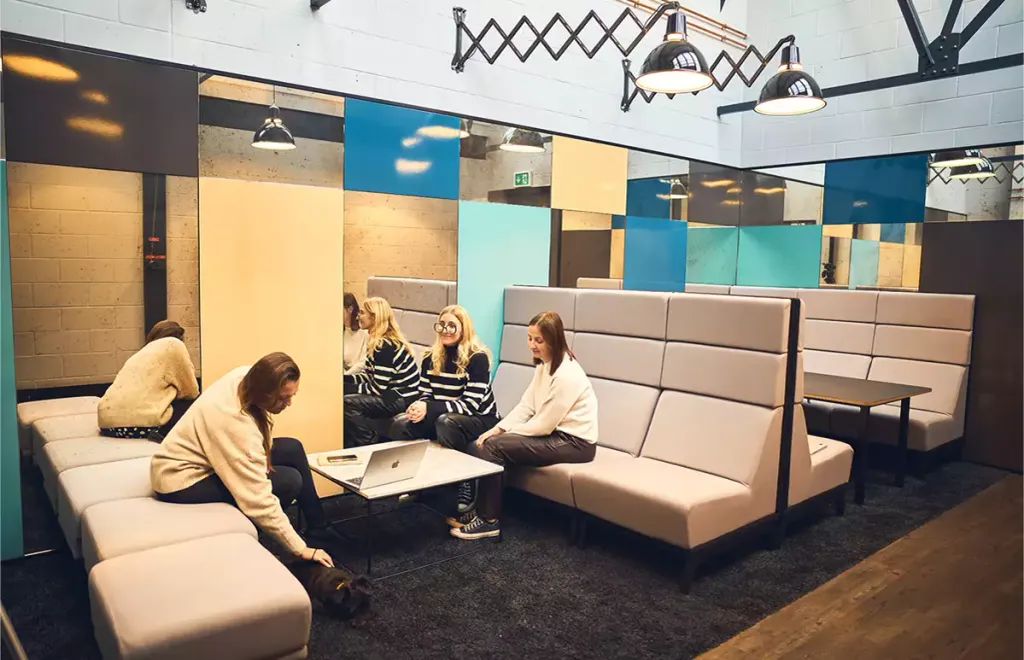 Property photo 3 of 6