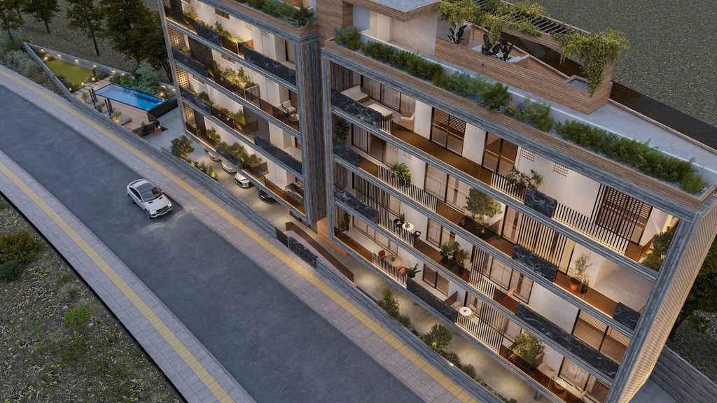 Property photo 3 of 4