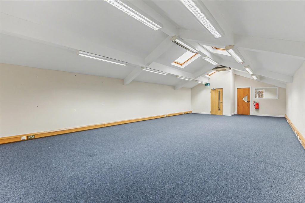 Property photo 2 of 35 6R1A1029.Jpeg