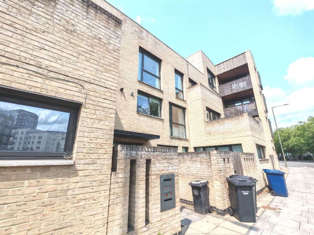 Property photo 1 of 19