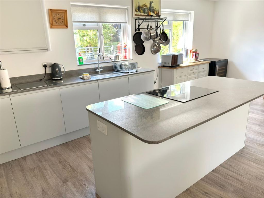 Property photo 3 of 29 Kitchen Area.Jpg