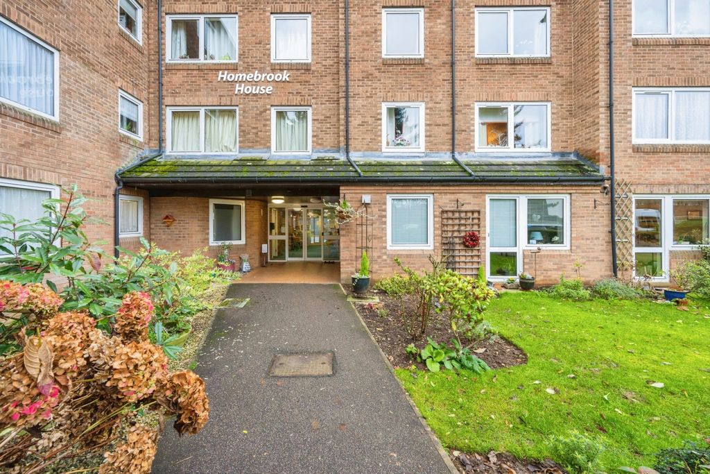 Property photo 1 of 5