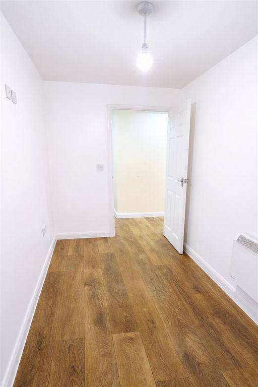 Property photo 3 of 10 Chatgpt Image Jan 23, 2026, 11_11_31 Am.Png