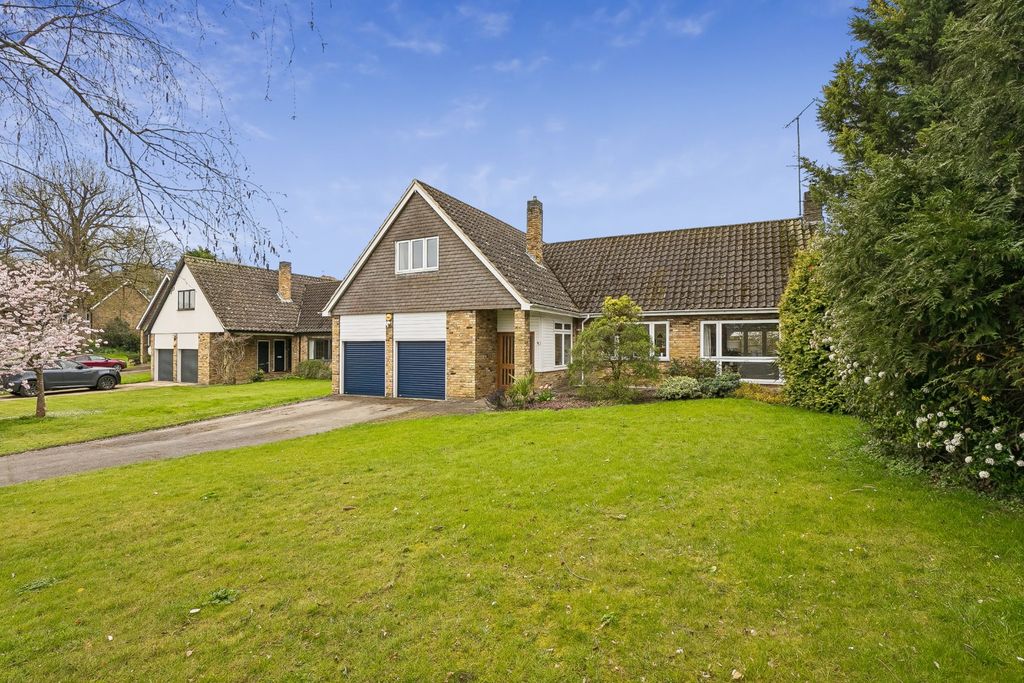 Property photo 1 of 30 4990511