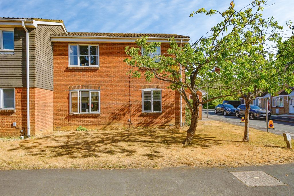 Property photo 1 of 8