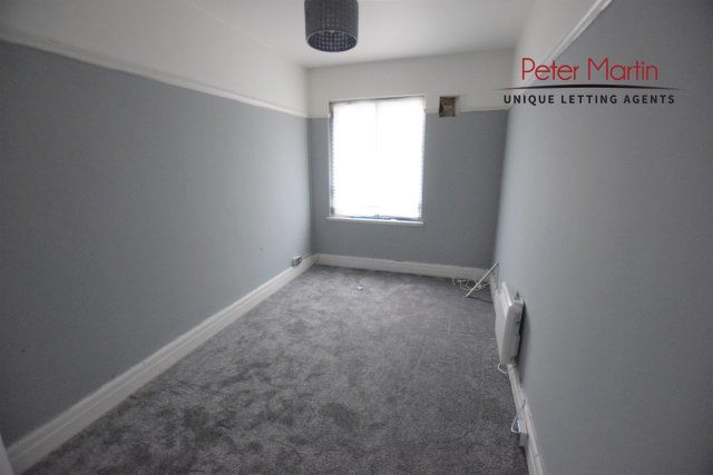 Property photo 3 of 6 Photo 2