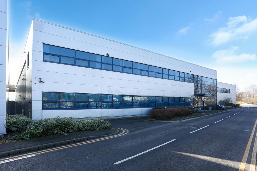 Property photo 2 of 11 28225 Hurricane Park  Ground 00003Sky.Jpg