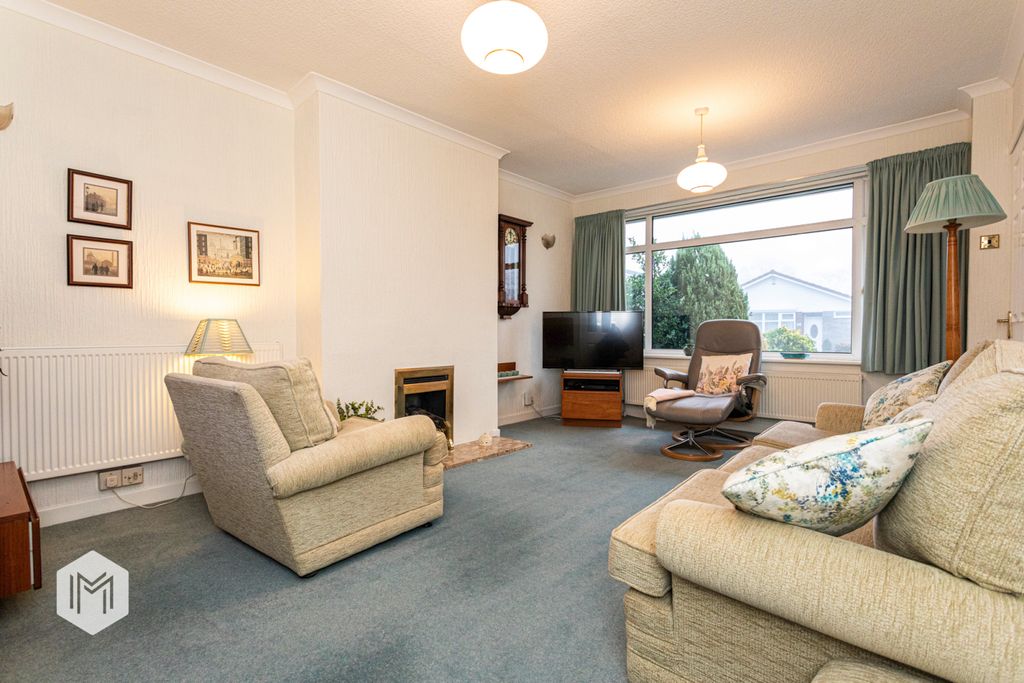 Property photo 2 of 23 Picture No. 22