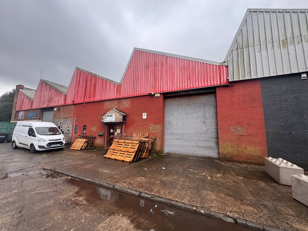 Property photo 2 of 8