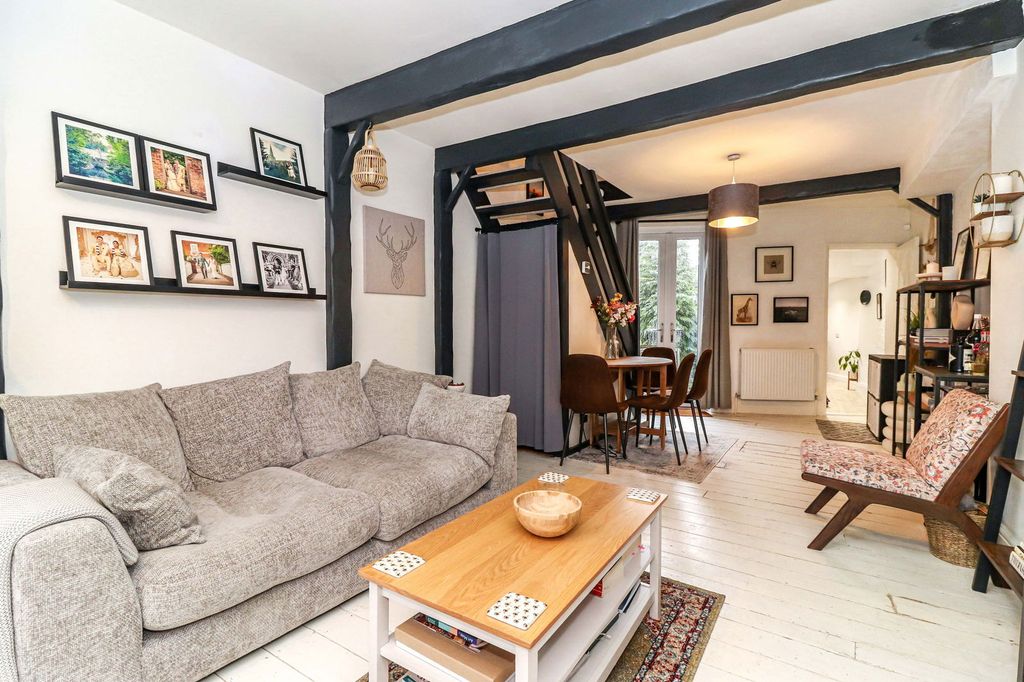 Property photo 1 of 26