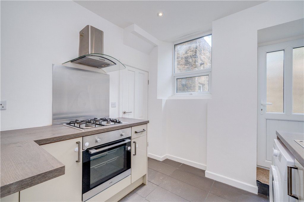 Property photo 3 of 12 Kitchen