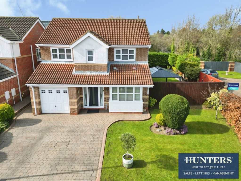 Property photo 1 of 21 External