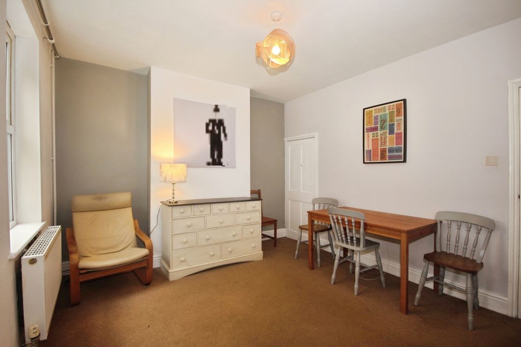 Property photo 3 of 13 Photo