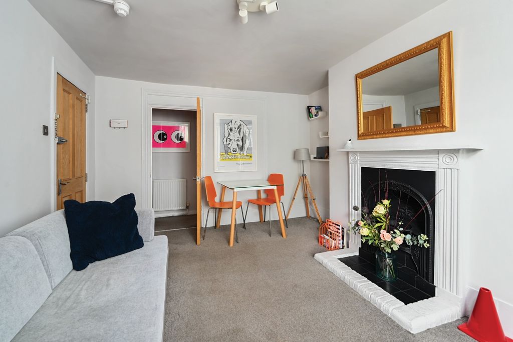 Property photo 3 of 15 4849992