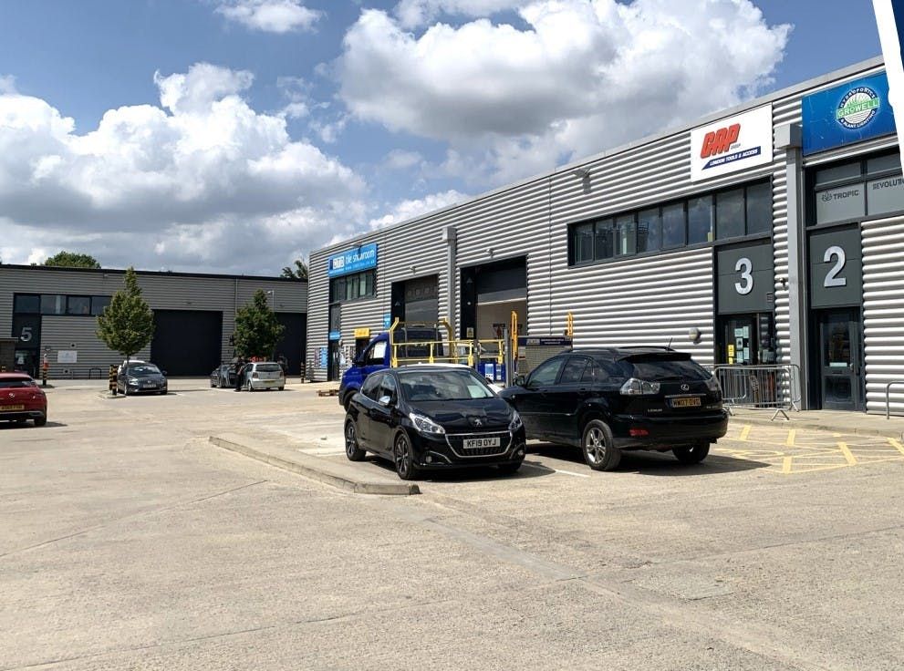 Property photo 2 of 6 3 Wembley Trade Park.Jpg