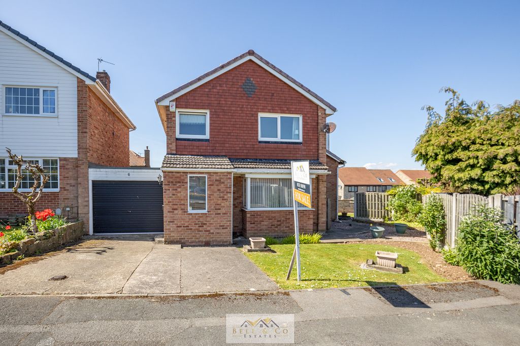 Property photo 1 of 27