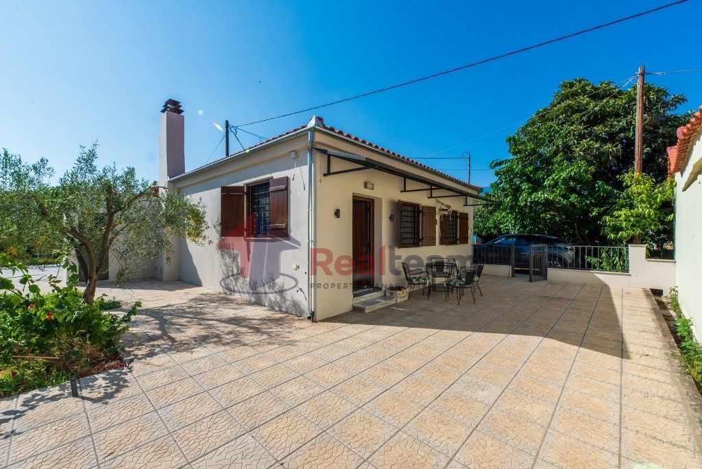 Property photo 1 of 25