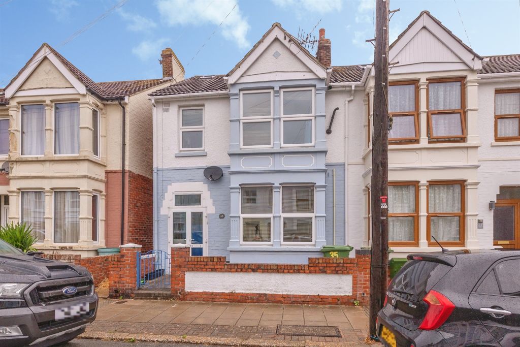 Property photo 1 of 21