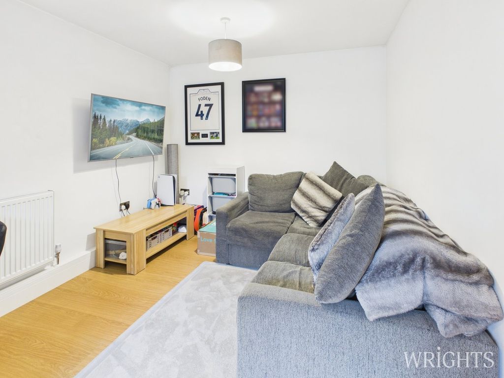 Property photo 2 of 15 Living Area