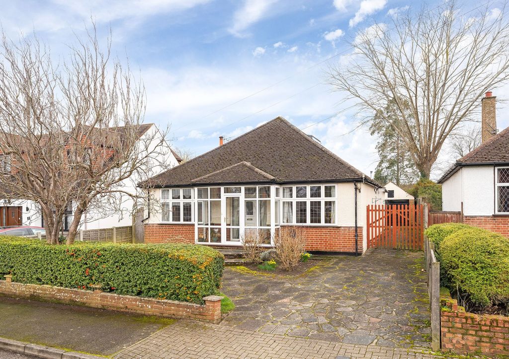 Property photo 1 of 12