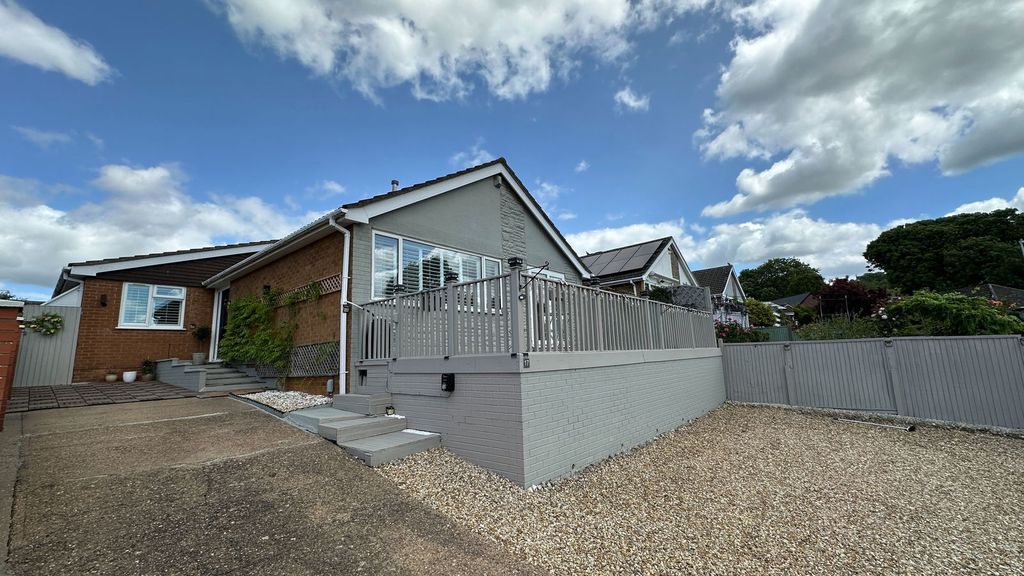 Property photo 1 of 25