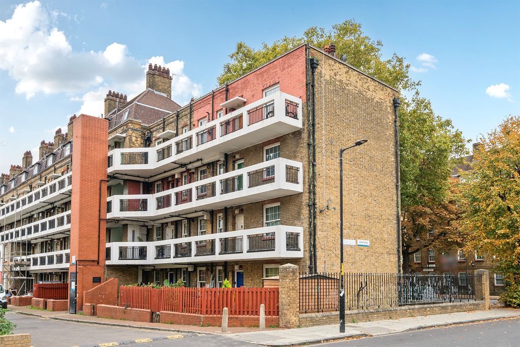 Property photo 1 of 14