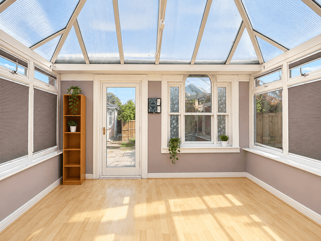 Property photo 2 of 15 1B891084-59F5-4002-83F9-0F67B6d3Afe3