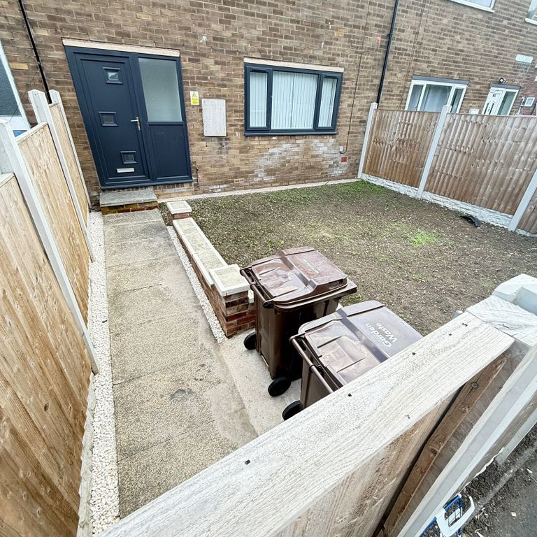 Property photo 1 of 11 Image