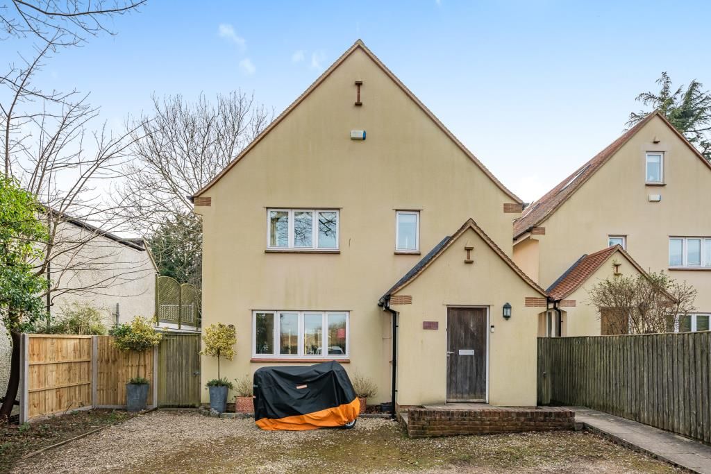 Property photo 1 of 20 Front Aspect