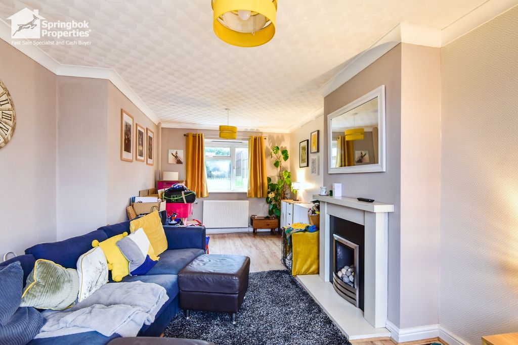 Property photo 3 of 17 Image 2