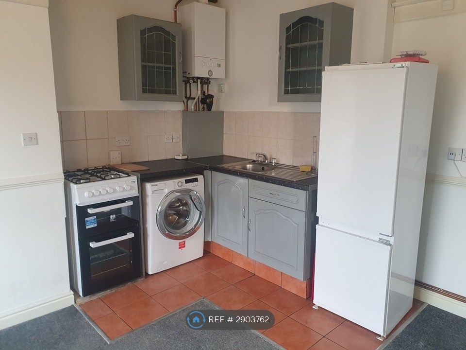 Property photo 2 of 5