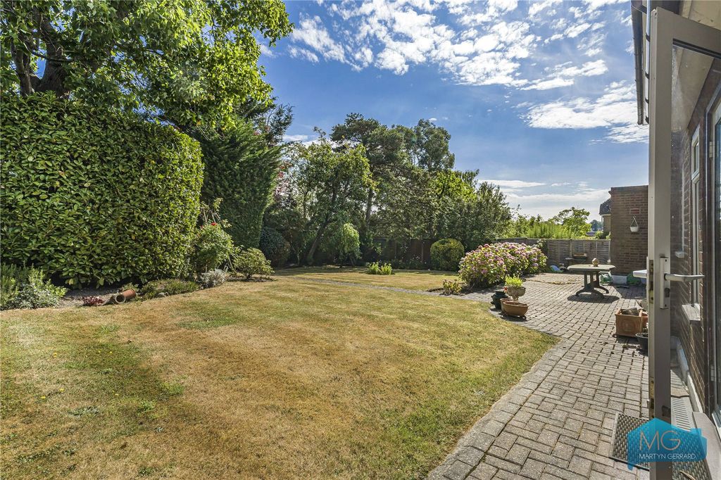 Property photo 3 of 32 Picture No. 41