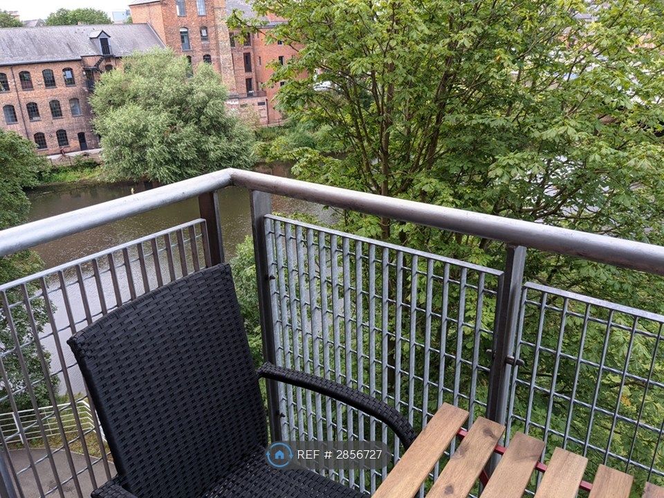 Property photo 3 of 23